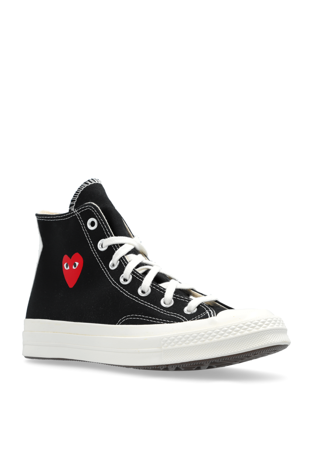 Comme des Garcons Play Arizonas mascot in the converse collaborate Chuck Taylor All Star SchaferandweinerShops Boston based clothing brand Bandulu and converse collaborate first teamed up back in 2015...